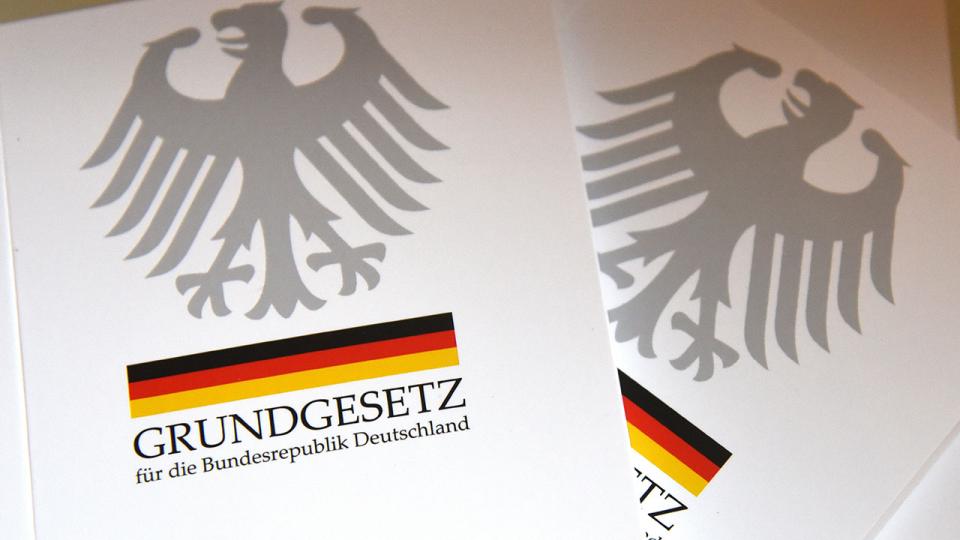 Titelseite des Grundgesetzes der BRD